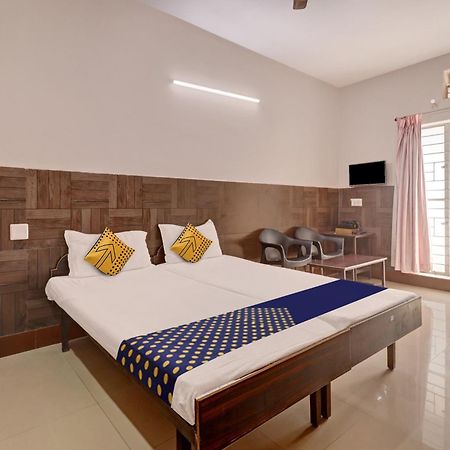 Spot On Ganga Yatri Nivas Hotel Gundlupet Kültér fotó