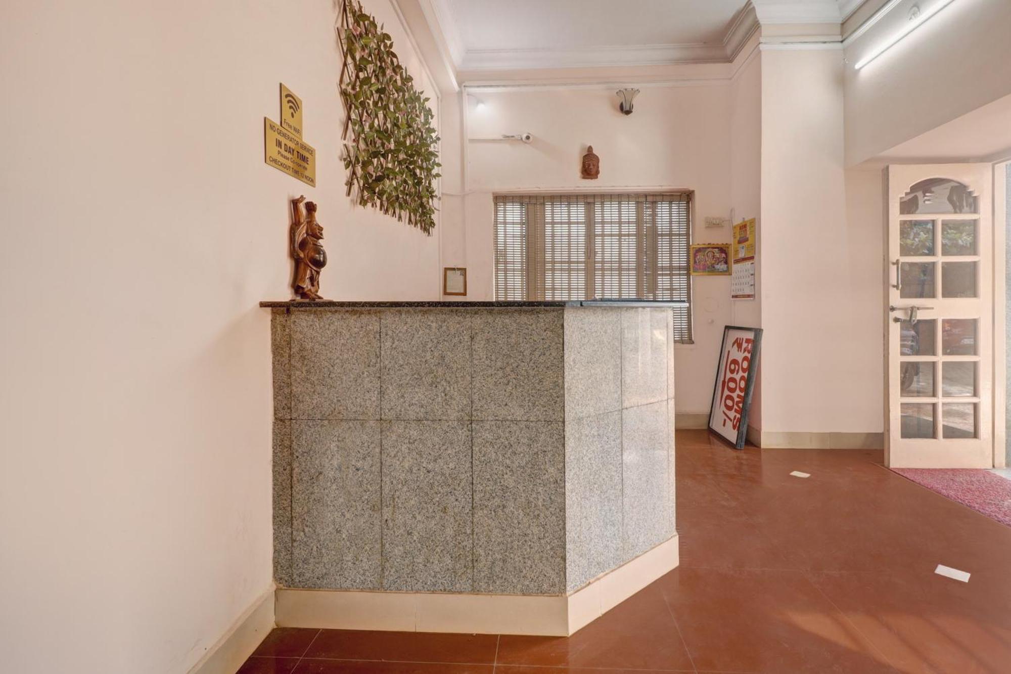 Spot On Ganga Yatri Nivas Hotel Gundlupet Kültér fotó